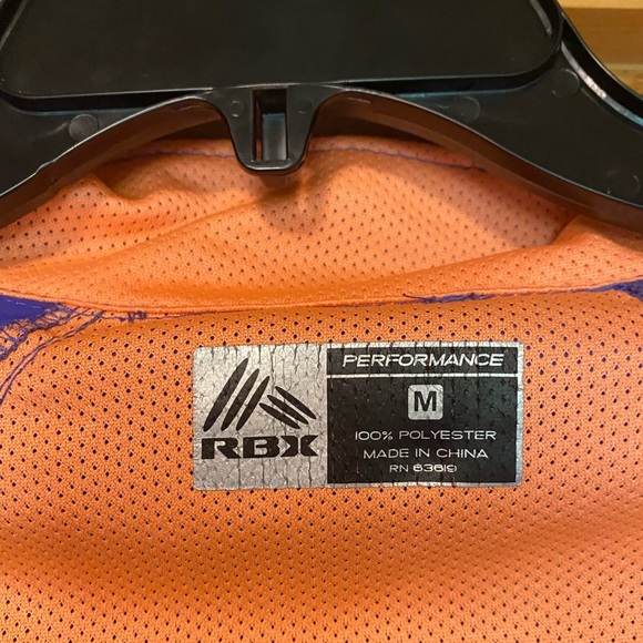 Women’s medium RBX athletic coat - Picture 3 of 3